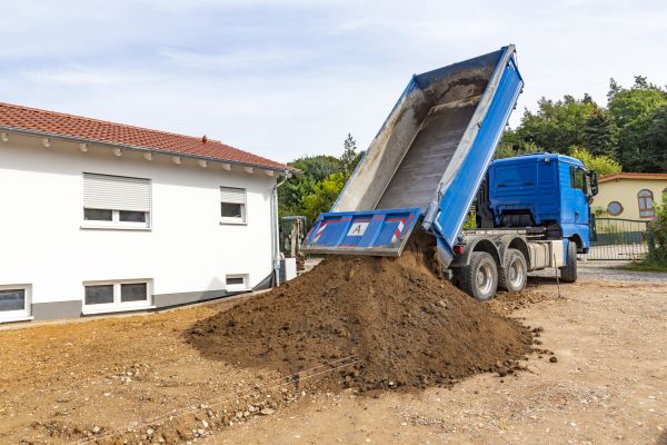 Garden Dirt Delivery in Kent