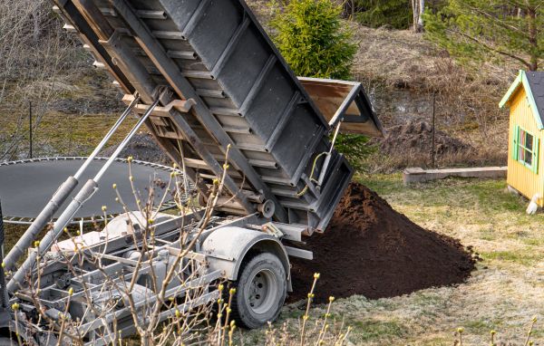 Yard Soil Delivery in Kent